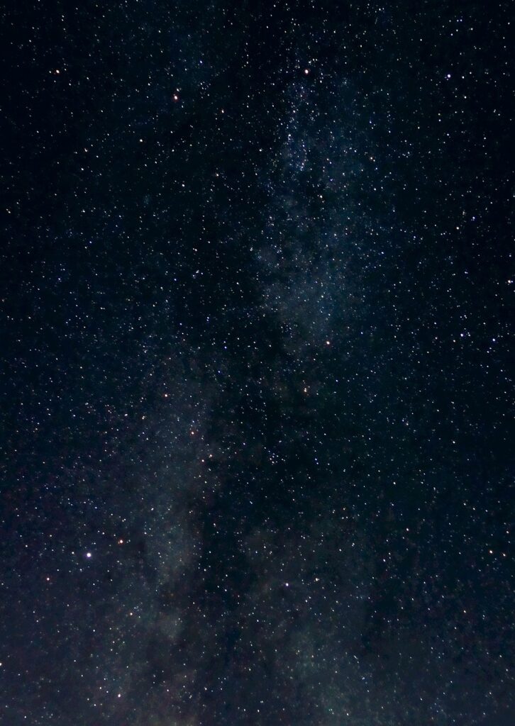 Dreaming Under the Stars: The Allure of Night Sky Wallpapers for Your Phone